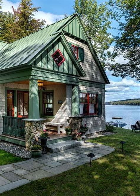 Colorful Lakeside home keeps recreation in mind